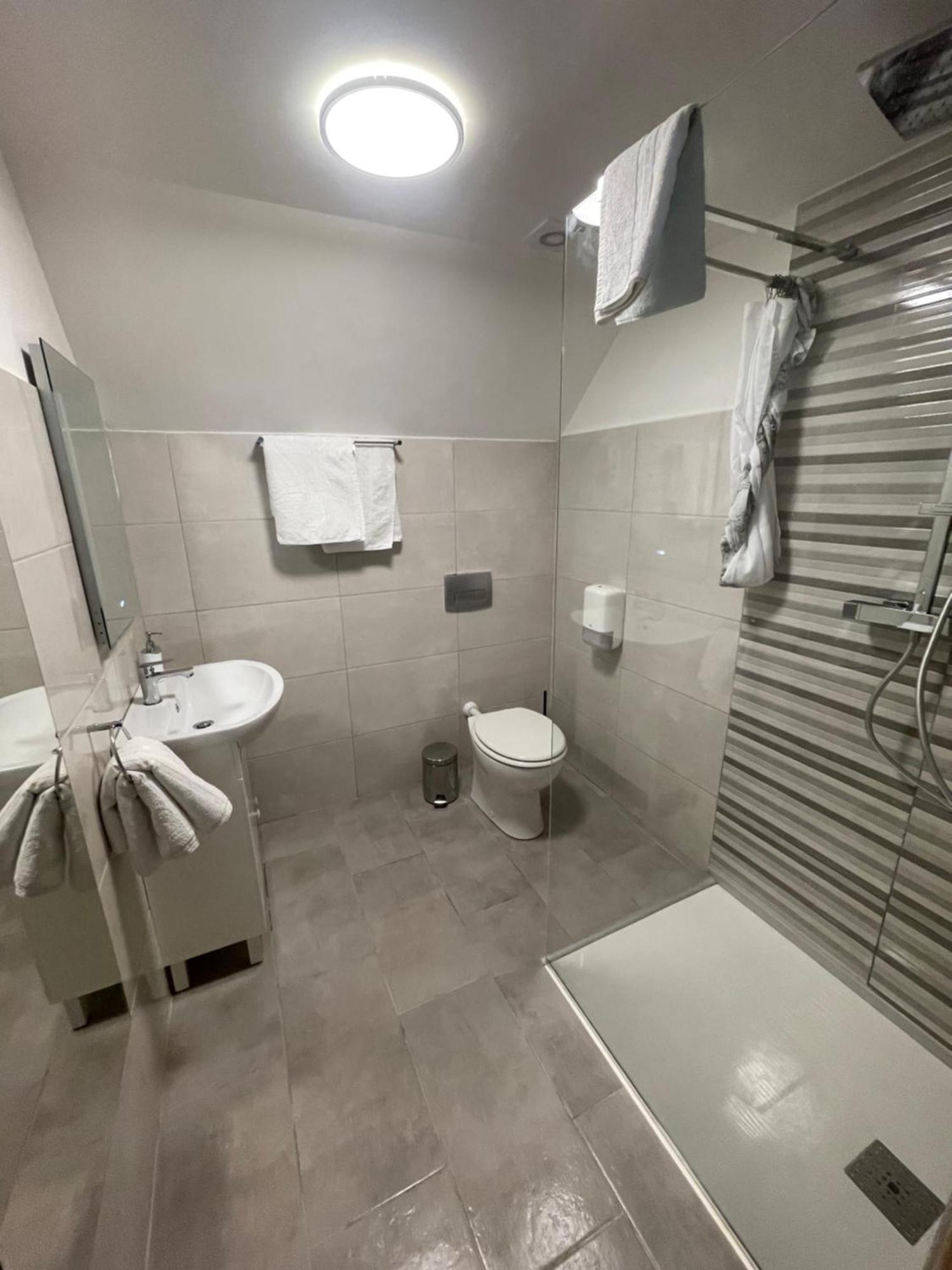 בובק Apartma Tonii מראה חיצוני תמונה