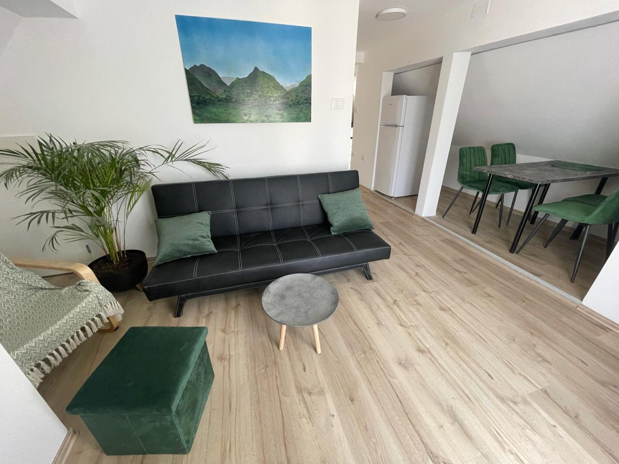 בובק Apartma Tonii מראה חיצוני תמונה