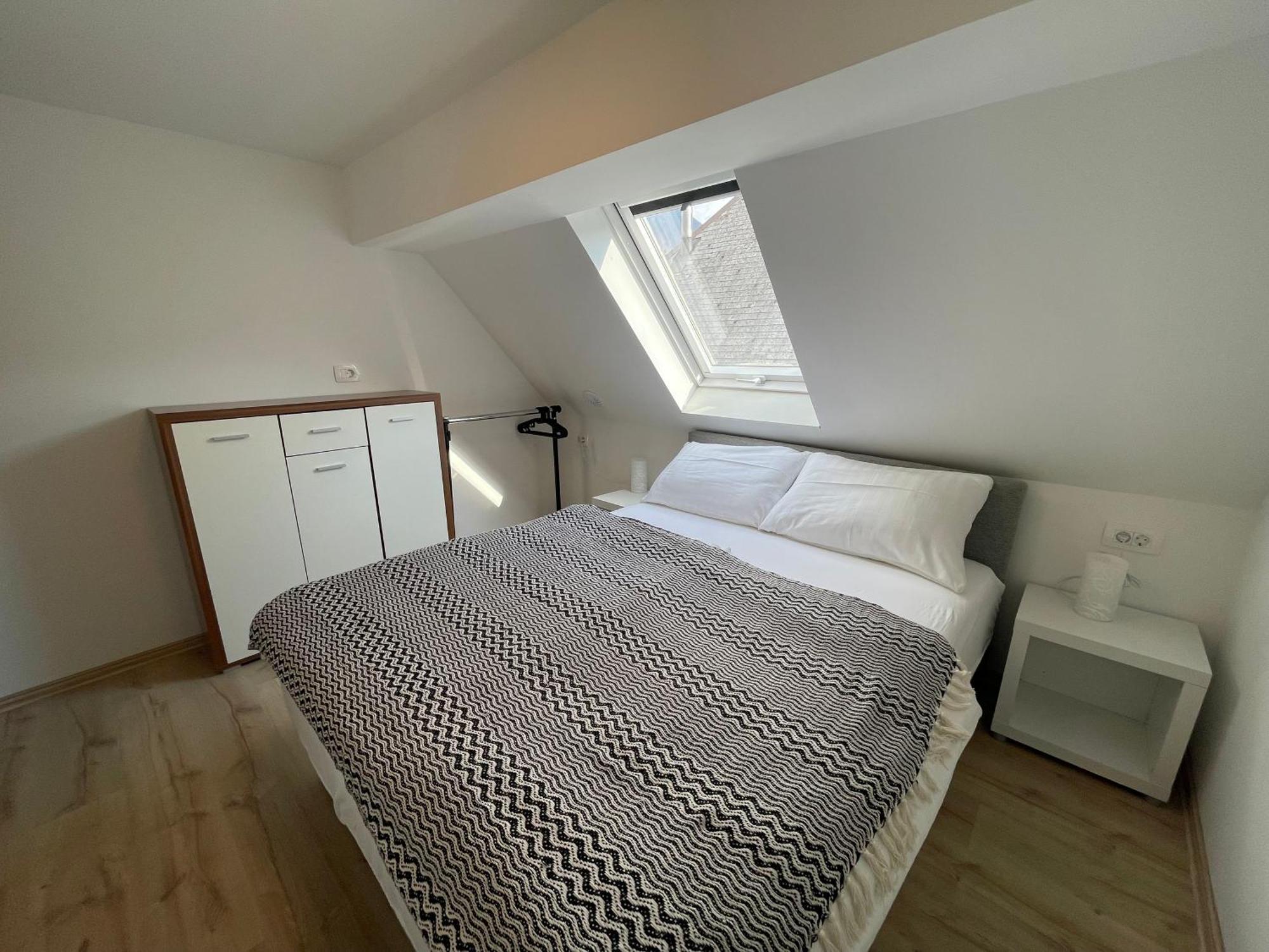 בובק Apartma Tonii מראה חיצוני תמונה